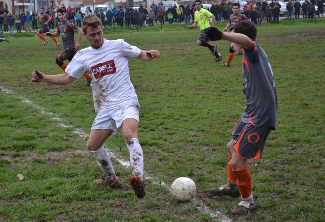 ΝΙΚΟΣ ΒΛΗΣΑΡΟΥΛΗΣ