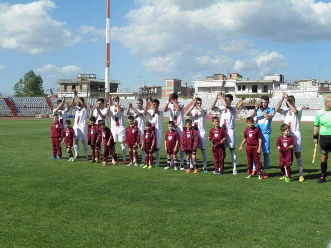 ΑΕΛ 2013 - 2014 - ΧΑΙΡΕΤΙΣΜΟΣ
