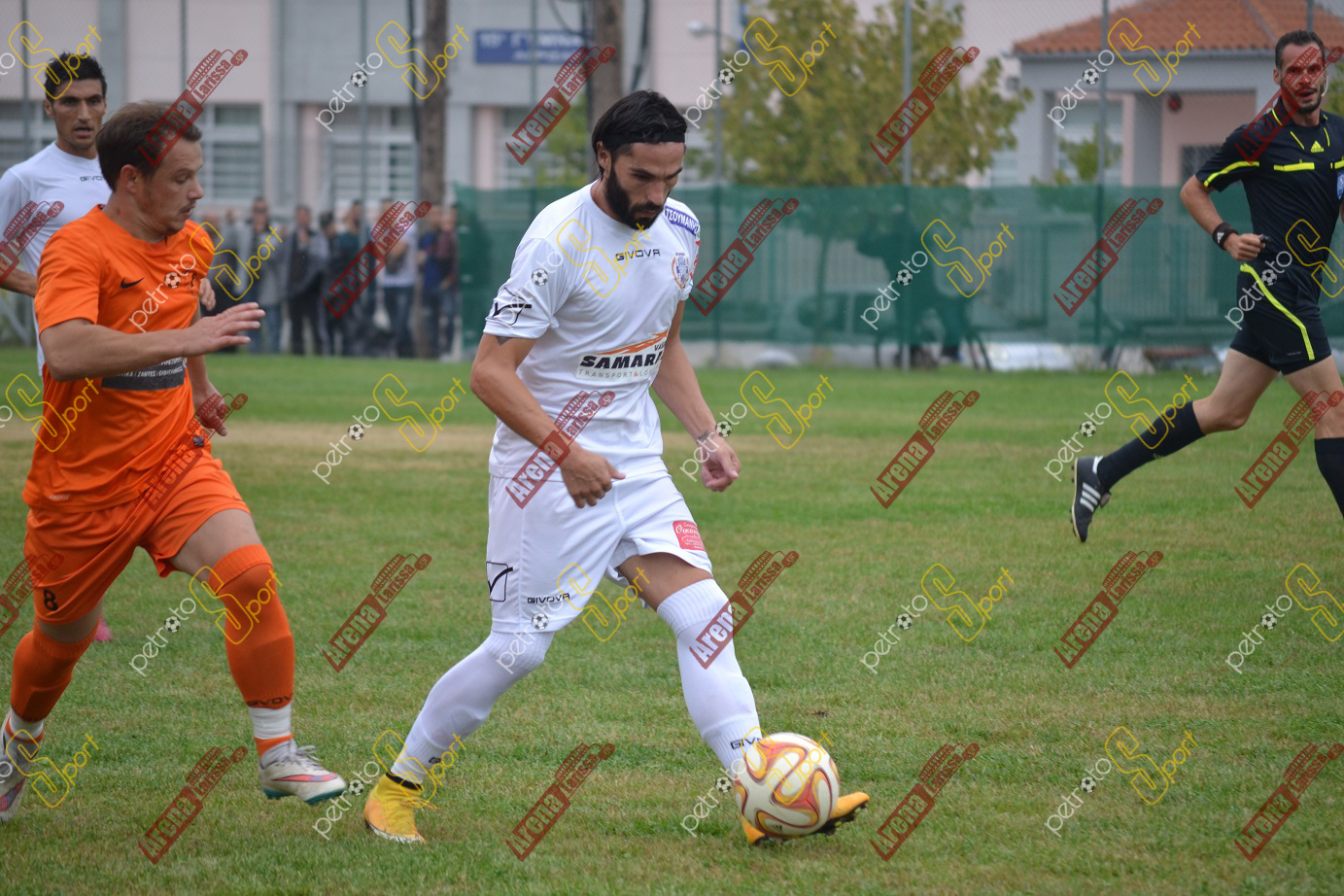 ΚΥΡΙΑΚΟΣ-ΜΟΛΑΣ