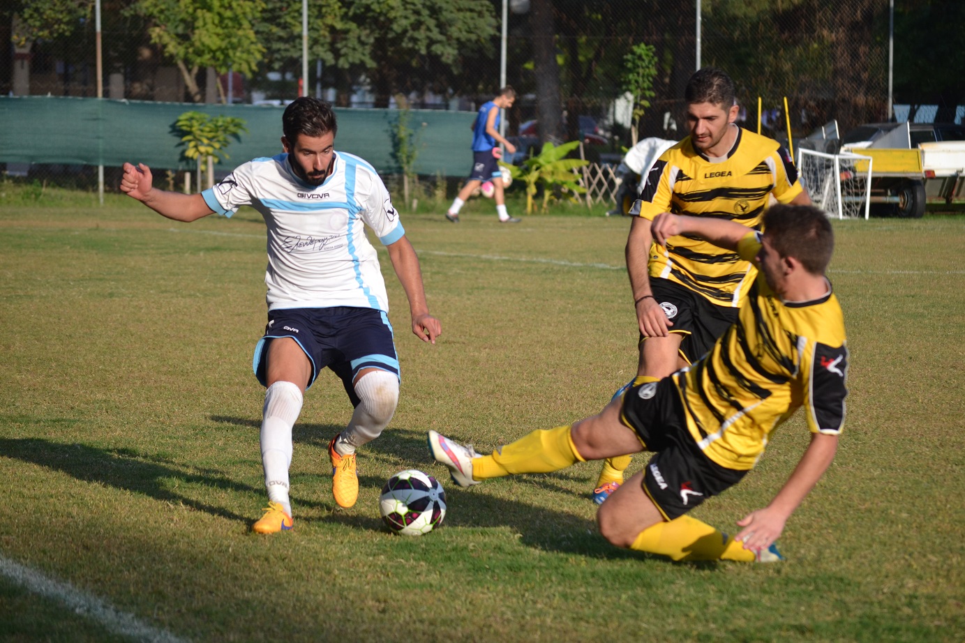 ΜΠΟΥΖΩΝΑΣ - ΤΣΟΥΤΣΑΣ