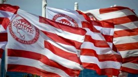Σε FIFA-UEFA ο Ολυμπιακός για Κουτσοκούμνη και ΚΕΔ