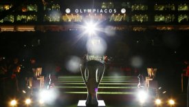 Ο συμβολισμός του αριθμού 7 στην φιέστα και ο Κόκκαλης (pics)