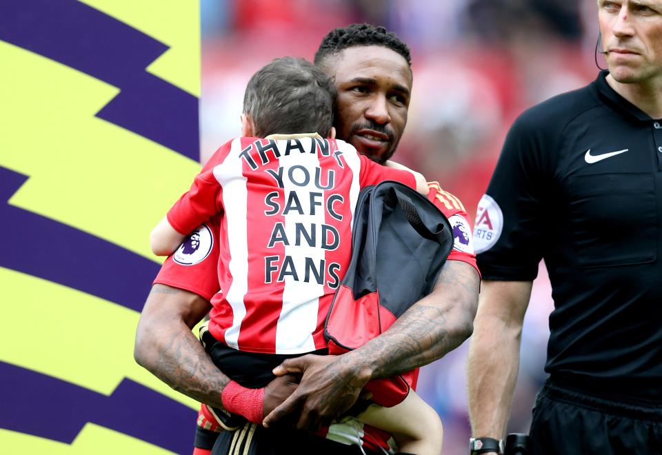 Jermain Defoe’s friendship with Bradley Lowery has touched the nation