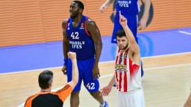 LIVE Αναντολού Εφές - Ολυμπιακός
