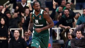 Έδωσε το σύνθημα των playoffs ο Γκιστ! (pic)