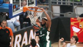 Ο Πέιν την φάση της βραδιάς στη EuroLeague (vids)
