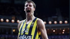 Mε Πρίντεζη και εντυπωσιακότατο Βέσελι το TOP10 καρφωμάτων! (vid)