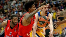 Όταν το 2-0 στα playoffs γίνεται με κόπο (vids)