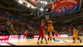 Ο Ρόμπινσον έκοψε στο ταμπλό τον ΝτεΚολό (vid)