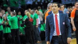 Σφαιρόπουλος: «Έτσι δεν πάμε πουθενά, μας έπιασε πανικός» (vids)