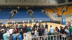 Στήριξη κόσμου του Παναθηναϊκού στην ομάδα: «Θα το σηκώσουμε στο Βελιγράδι!»