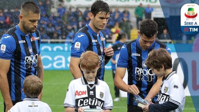 Οι παίκτες της Serie A μοίρασαν βιβλία στα παιδιά μέσα στα γήπεδα! (pic & vid)