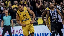 ΑΕΚ - ΠΑΟΚ 62-63