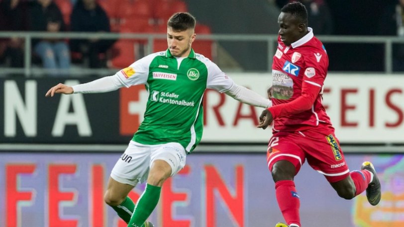 O 17χρονος Στεργίου παίκτης του μήνα στο ελβετικό πρωτάθλημα!