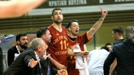 Γλυνιαδάκης: Ανακοίνωσε το τέλος της καριέρας του! (pic)