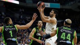 Ρεάλ Μαδρίτης - Μπέτις 93-69: Μαδριλένικο πάρτι με... μάγο Καμπάτσο!