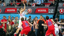 Δείτε την θρυλική Euroleague που κατέκτησε ο Ολυμπιακός στην Πόλη το 2012 (vid)