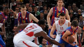 LIVE TV & CHAT: Ο Ολυμπιακός των Τσίλντρες, Κλέιζα, Τεόντοσιτς κόντρα στην Μπαρτσελόνα