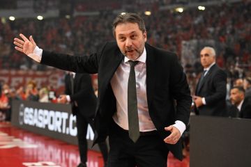 Σερέλης: "Έχουμε περισσότερη αυτοπεποίθηση, δεν ξέρω κατά πόσο ήταν ή δεν ήταν το φάουλ του Αγραβάνη στον Γουόκαπ"