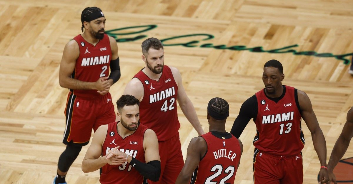 NBA: Επιστρέφει με sign and trade στο Μαϊάμι ο Στρους – ArenaLarissaGr