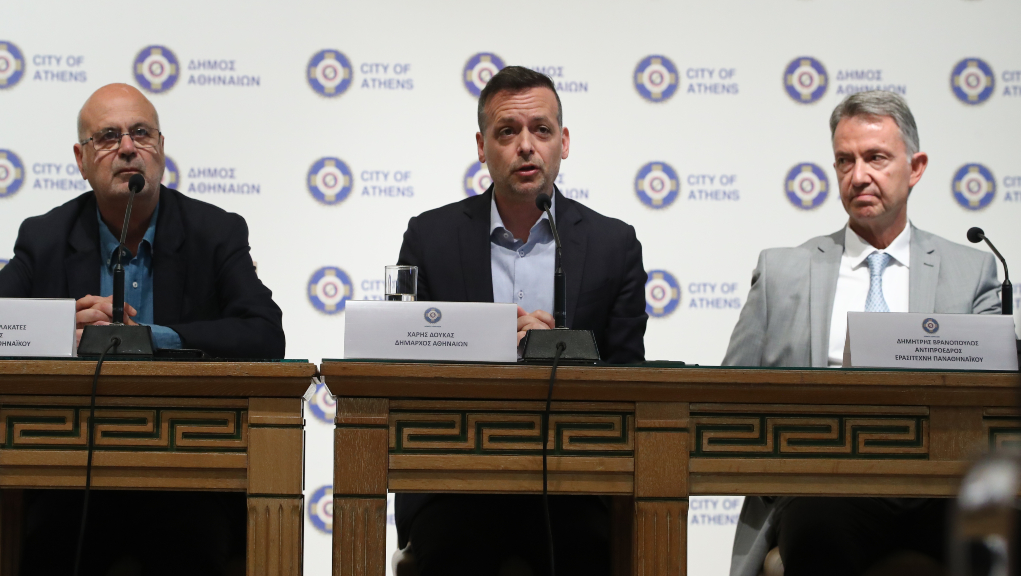 «Το 2026 θα είναι έτοιμα και τα δύο γήπεδα»