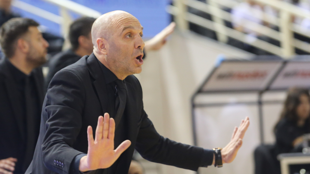 Νεραντζάκης: «Θέλουμε δύο νίκες για τα playoffs»