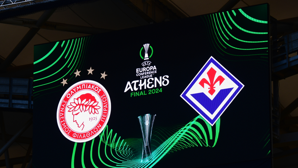 UEFA: Έδωσε διευκρινήσεις για το μπλε εισιτήριο