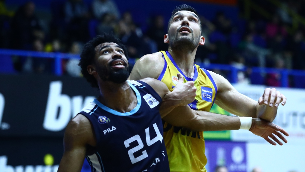 Game 2 στο Κλειστό της Καλλιθέας για Κολοσσό και Περιστέρι