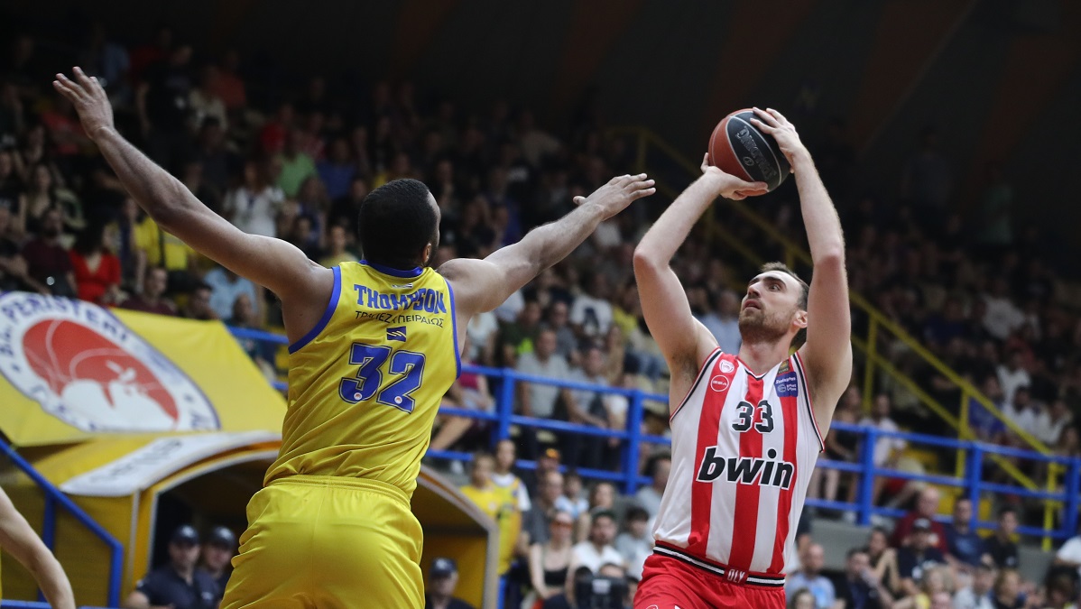 Mε άνεση στους τελικούς ο Ολυμπιακός (highlights)