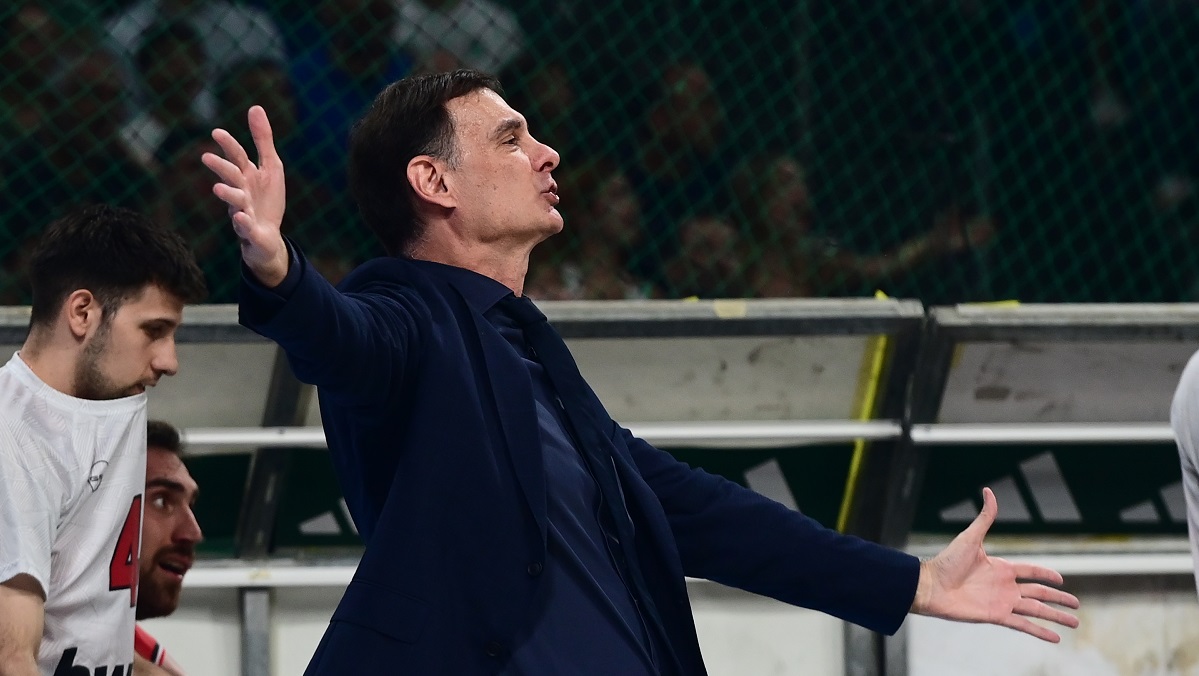 Μπαρτζώκας: «Εγώ δεν θα είμαι ο κλασικός γραφικός, όπως κάνουν άλλοι, να γκρινιάζω για τη διαιτησία» (video)
