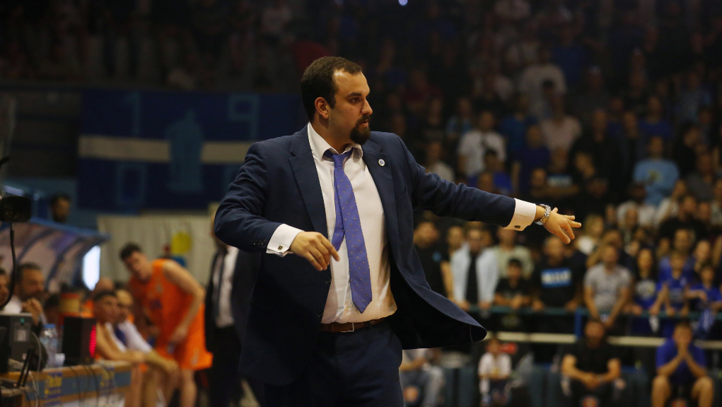 Αγγέλου: «Η ομάδα έχει δώσει πολύ μεγάλο βάρος στο να παίξει στην Α1, με κάποια wild card»