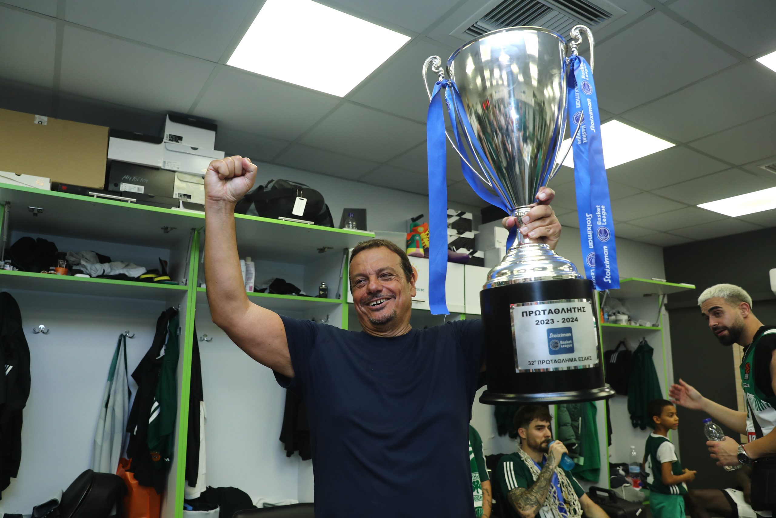 Καλύτερος προπονητής στη Basket League o Εργκίν Αταμάν