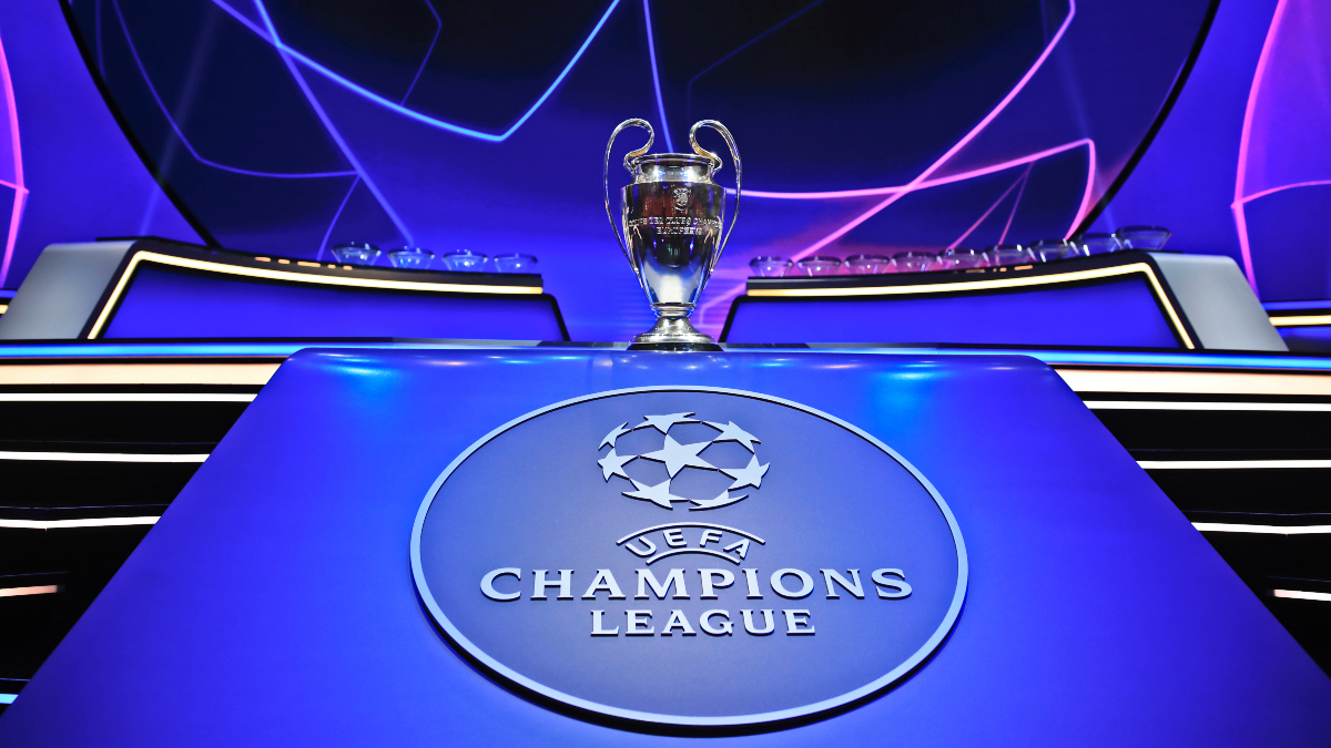 Σέντρα στα προκριματικά του Champions League