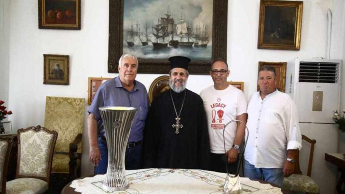 Στην Παναγία της Τήνου οι ευρωκούπες του Ολυμπιακού