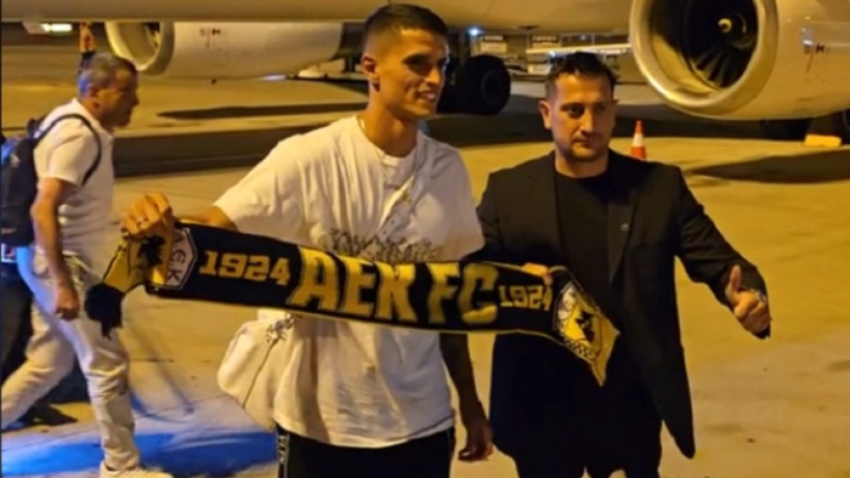 Ντελίριο στο “Ελ Βενιζέλος” για τον Λαμέλα