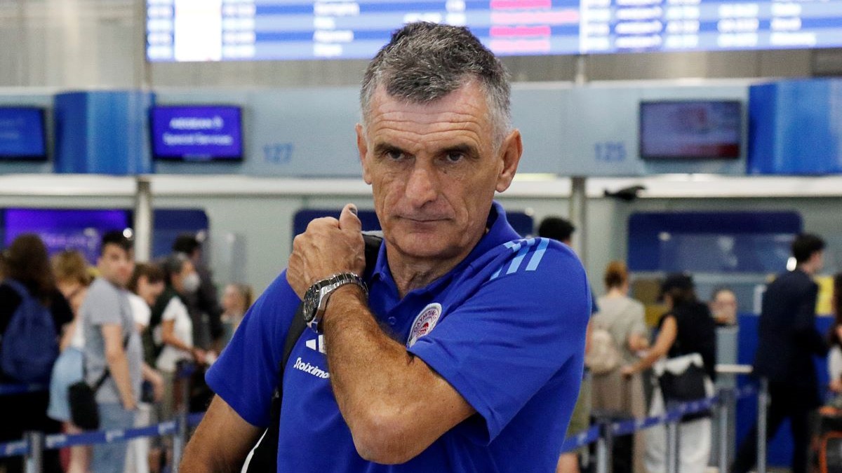 Οι “ερυθρόλευκοι” αναχώρησαν για Ολλανδία