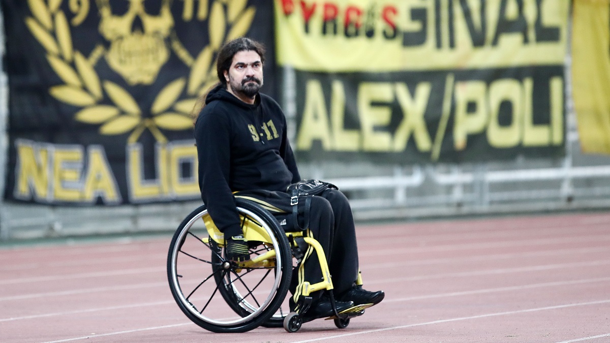 “Έφυγε” από τη ζωή ο εμβληματικός οπαδός της ΑΕΚ, Νίκος Ξηροκώστας