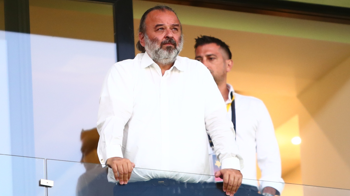 Πρόστιμο 350.000 ευρώ από τον Ηλιόπουλο για τον ευρωπαϊκό αποκλεισμό