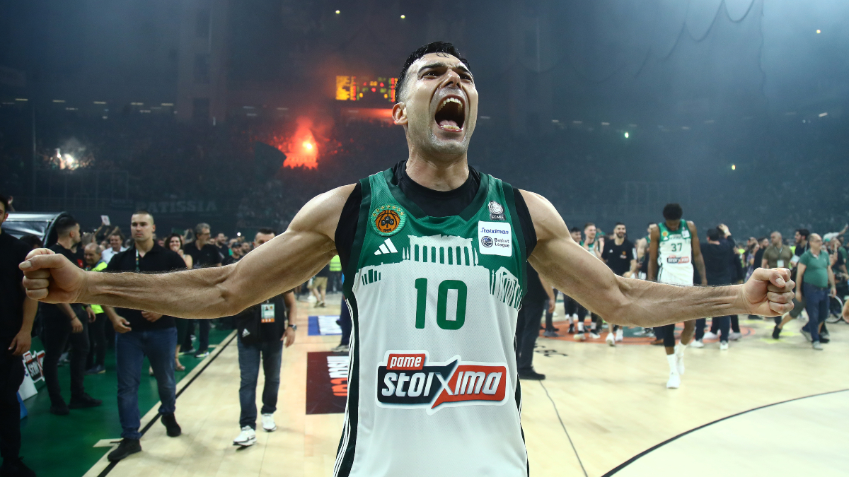 Παναθηναϊκός για Σλούκα: «Ο πρωταθλητής, o MVP, ο αρχηγός μας, καθίστε και απολαύστε»