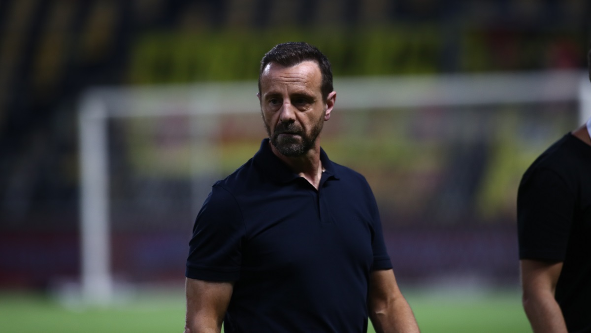 Μάντζιος: «Δεν έχουμε καταλάβει για ποιο λόγο ακυρώθηκε το γκολ του Ζαμόρα»