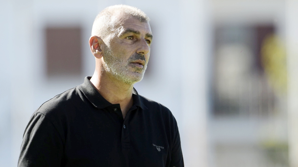 Οφρυδόπουλος: «Αν νομίζει κάποιος ότι σε 35 μέρες φτιάχνεις ομάδα, ας πάρει τον Κόπερφιλντ και να πάω σπίτι μου»