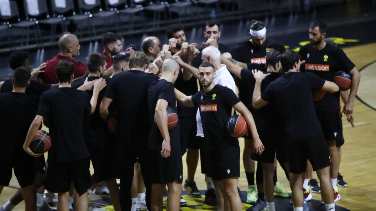 O Αγιασμός και η Media Day της ΑΕΚ (video)