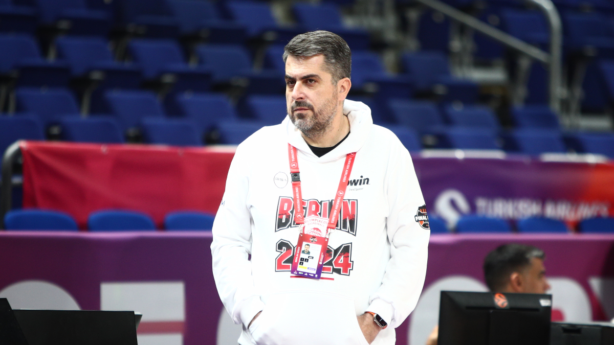 Μπαφές: «Θα σου πει ο Φουρνιέ “θέλω να έρθω” και θα πεις “όχι”;»