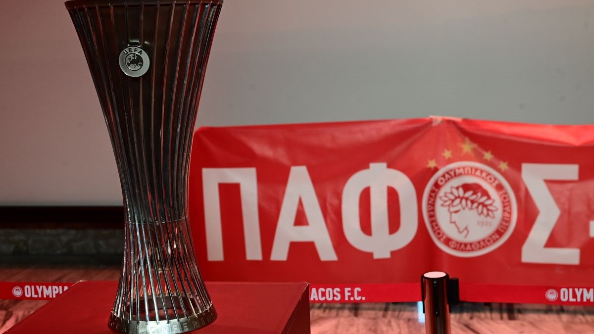 Στην Πάφο τα ευρωπαϊκά τρόπαια του Ολυμπιακού (ΦΩΤΟ)