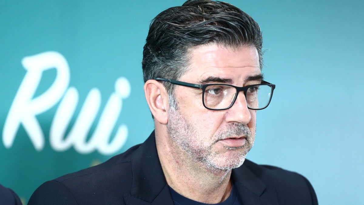 Βιτόρια: «Όταν εγώ πηγαίνω σε μια ομάδα, το πρώτο που κάνω είναι να κατανοήσω την κουλτούρα και τον τρόπο σκέψης»