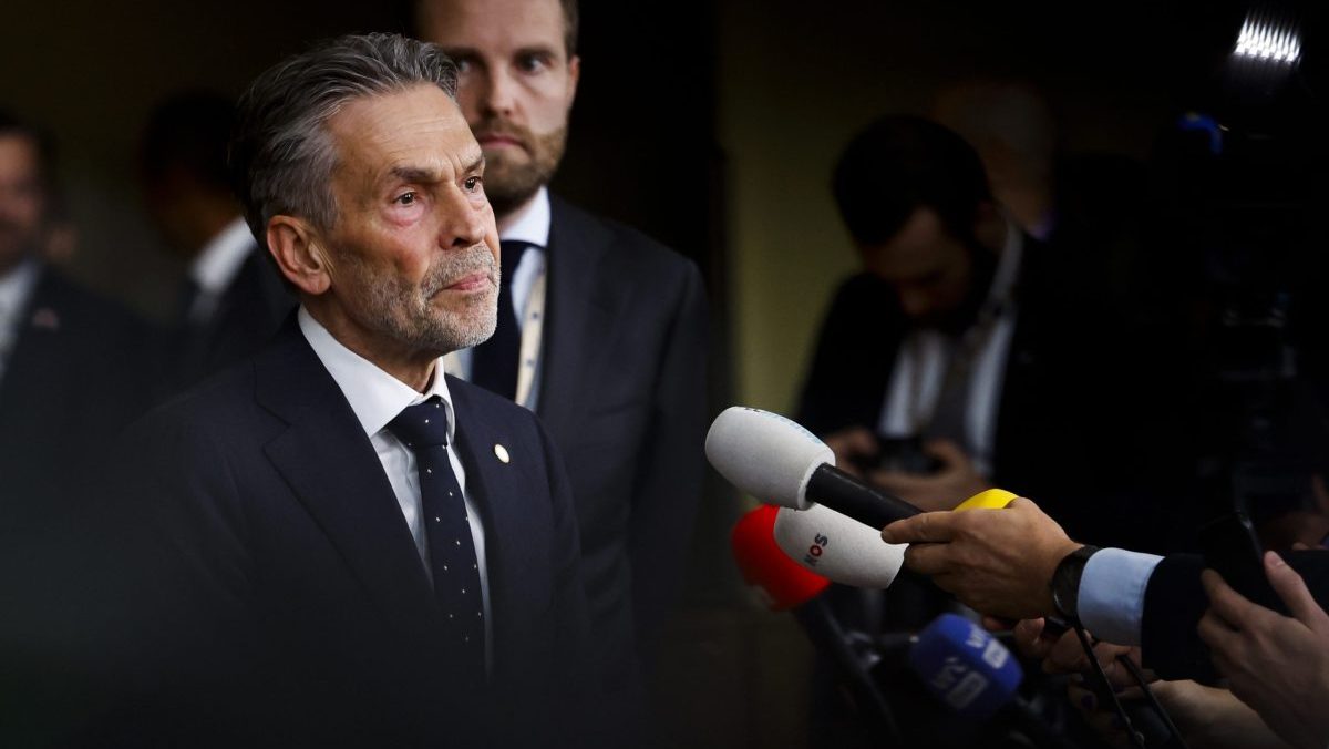 Ο Ολλανδός πρωθυπουργός χαρακτηρίζει απαράδεκτα τα βίαια επεισόδια στο Άμστερνταμ