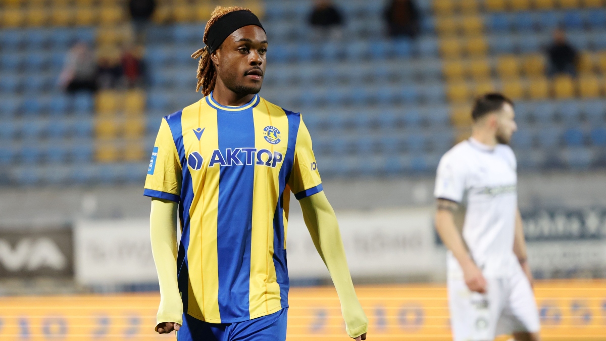 “Έδεσε” Μπιλέ ο Αστέρας