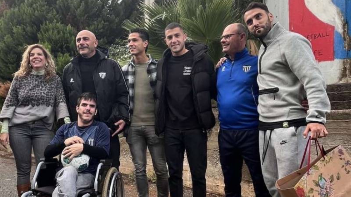 Αντιπροσωπεία της “Μαύρης Θύελλας” επισκέφθηκε το Ενιαίο Ειδικό Επαγγελματικό Γυμνάσιο-Λύκειο Καλαμάτας
