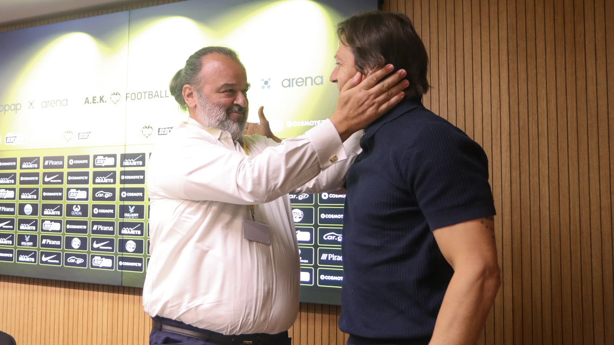 Συζητούν αυτή την ώρα στα Σπάτα Αλμέιδα και Ηλιόπουλος