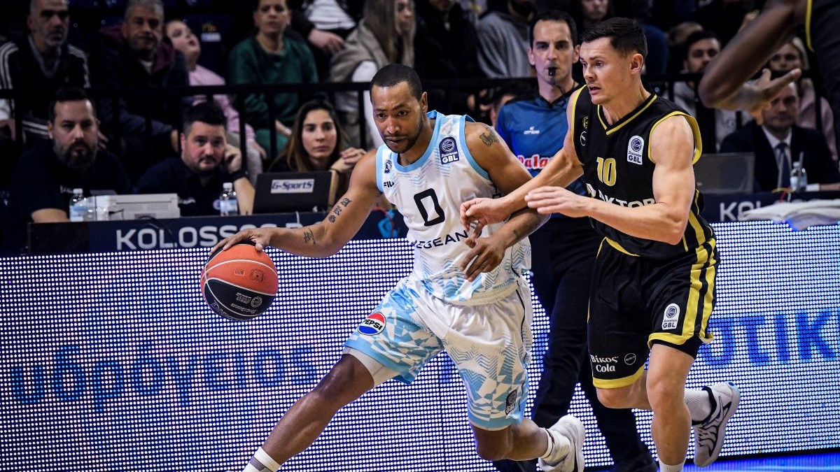 Ο Κολοσσός ισοπέδωσε το Μαρούσι (highlights)